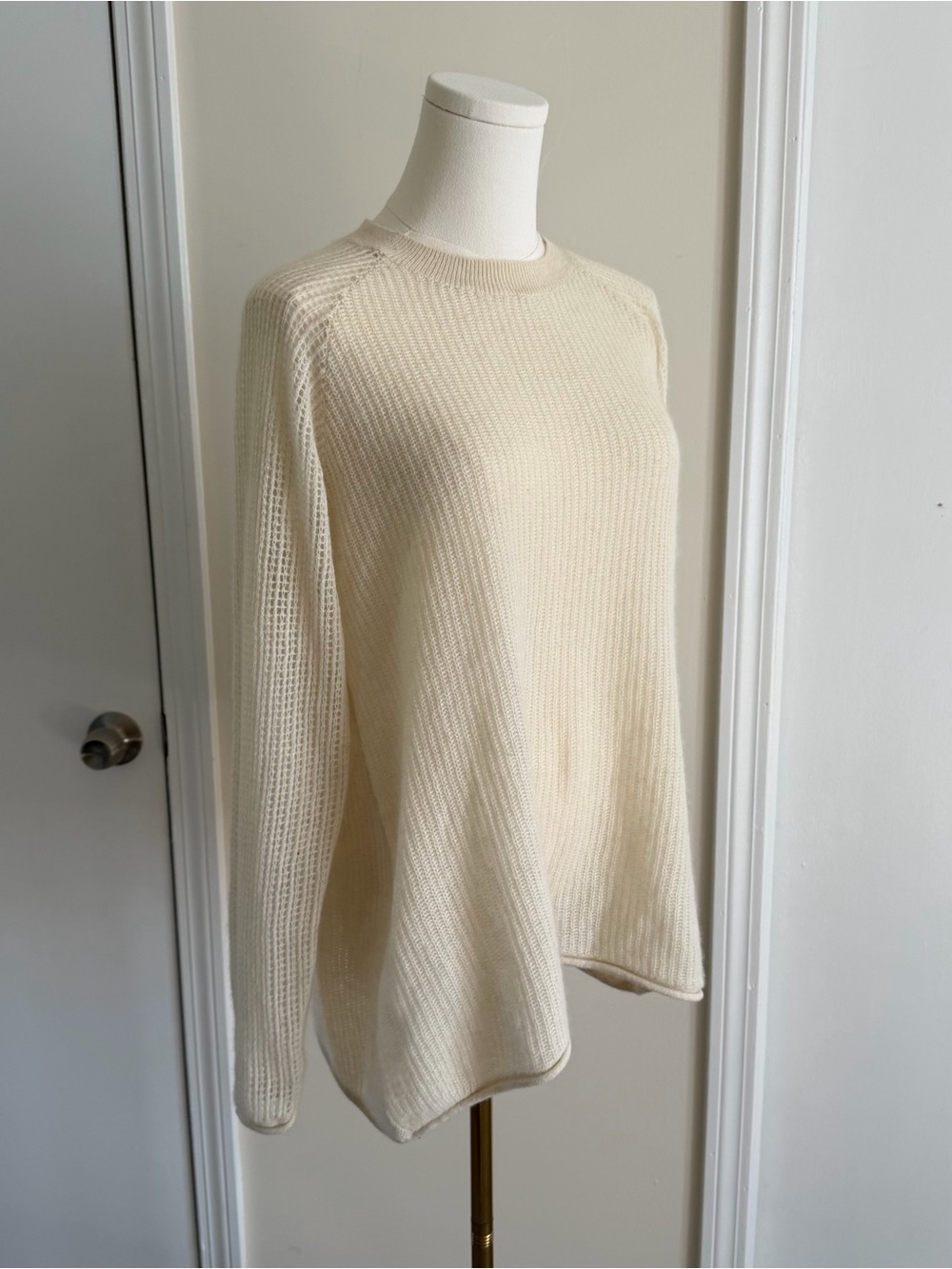 Oats Cashmere by Debra Hayburn Ivory Cream Knit Long Sleeve Crew Neck Sweater - Picture 2 of 6